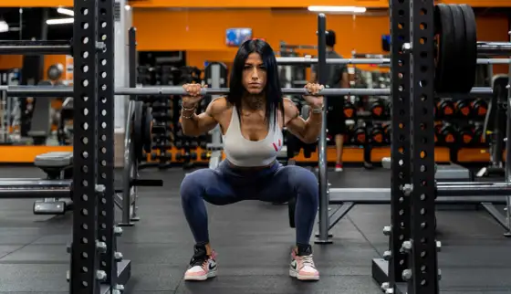 Squat per dimagrire - Funzionano davvero? La guida completa